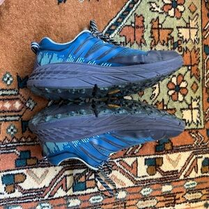Hoka speedgoat 3 W size 9.5